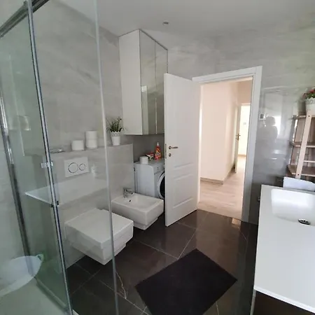 Apartment Tina
